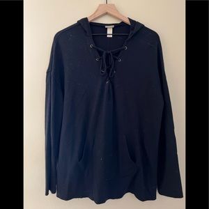 Black light weight long sleeve